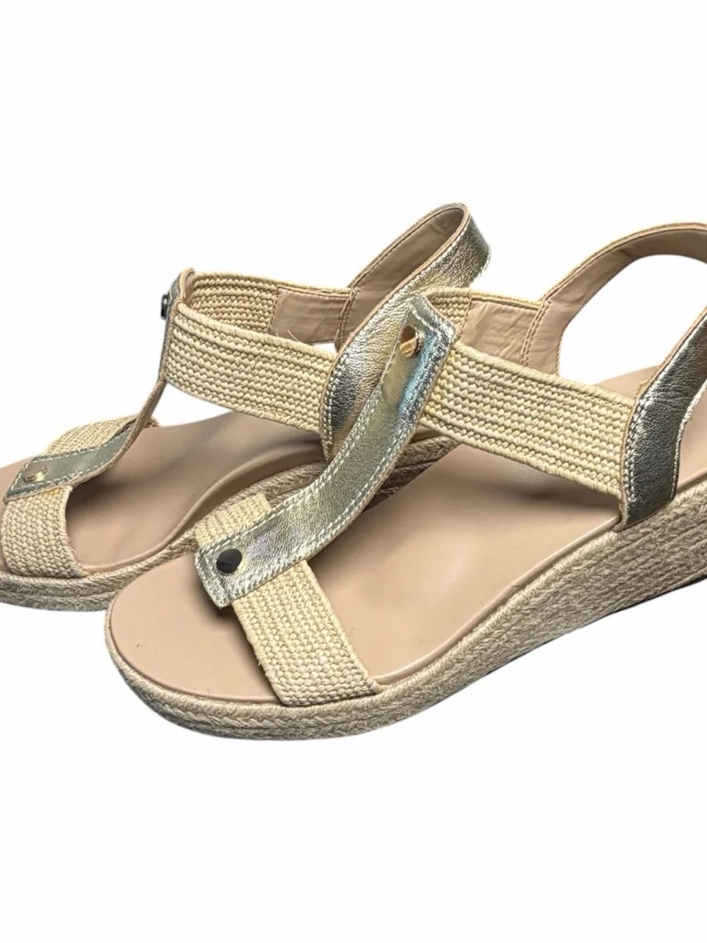 Vionic Calera Sandals with Gold Metallic T-Strap, 9.5